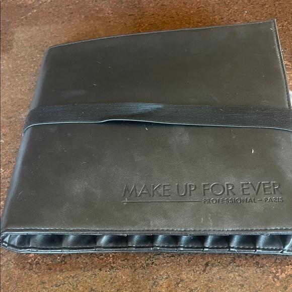 MAC Sephora. Sigma etc  Makeup Brushes in Makeup forever case. - Picture 6 of 6